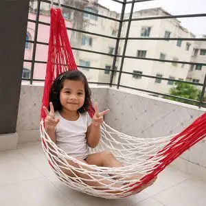 অরজিনাল চায়না রেশমি সুতোর দোলনা লাল কালার